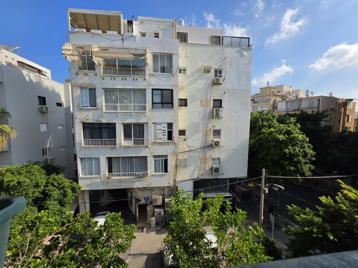 נוף מהדירה